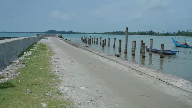 Tempat Pelelangan Ikan (TPI) Pasir Tiku, Nagari Tiku Selatan, Kecamatan Tanjung Mutiara, Kabupaten Agam, Senin (21/9/2026). (Foto: Pemprov Sumbar)