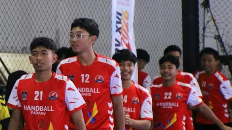 Tim bola tangan putra dan putri Kota Padang memastikan tiket semifinal Porprov XVI Sumatera Barat 2026. (Dok. KONI)