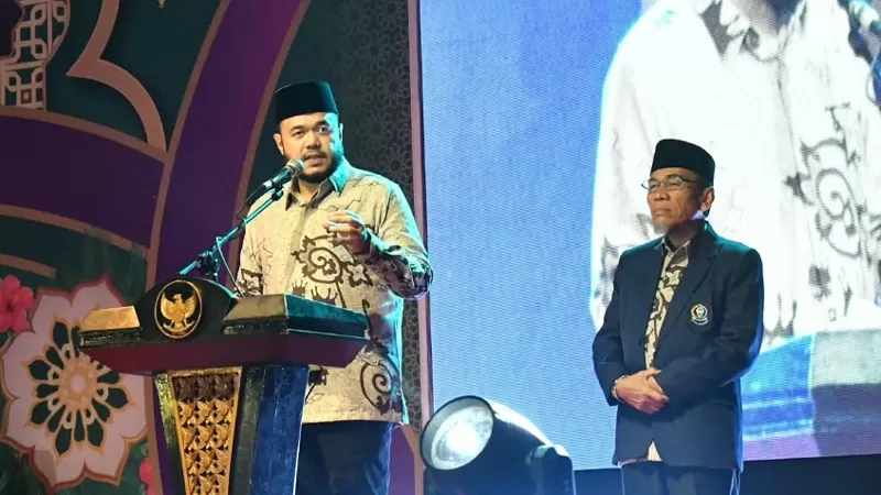 Wali Kota Padang Fadly Amran dan Wakil Wali Kota Maigus Nasir membuka MTQ ke-42 tingkat Kota Padang pada, Sabtu malam (10/10/2026). (Foto: Kominfo Padang)