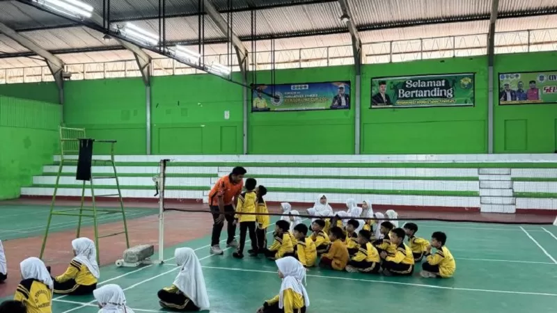 Kemampuan anak dalam bergerak kini menjadi perhatian dalam sebuah riset lintas negara yang dilakukan Universitas Negeri Padang (UNP) bersama Universiti Pendidikan Sultan Idris (UPSI) Malaysia. (Foto: UNP)