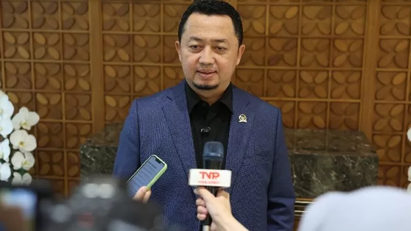 Ketua Badan Kerja Sama Antar-Parlemen (BKSAP) DPR RI Syahrul Aidi Maazat meminta Pemerintah Azerbaijan meninjau kembali kebijakan pelarangan penggunaan jilbab di institusi pendidikan dan ruang publik.  (Foto: DPR RI)