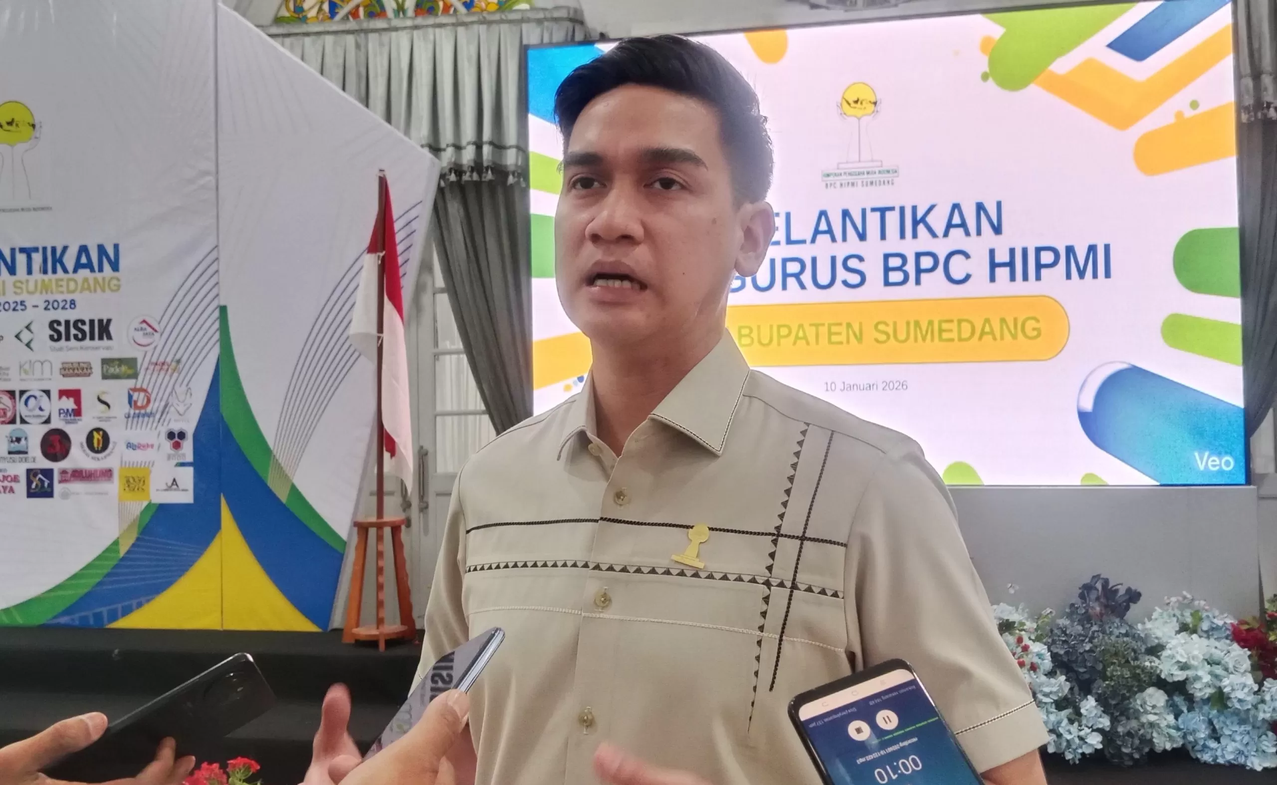 Wakil Bupati Sumedang, M. Fajar Aldila saat Ditanyai Soal Jelang Laga Persib Vs Persija (Foto : Istimewa) 