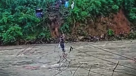 Dokumentasi Update Pembangunan Jembatan Gantung di Desa Wanajaya Kecamatan Surian, Kamis (29/1/2026) (Foto : Istimewa) 