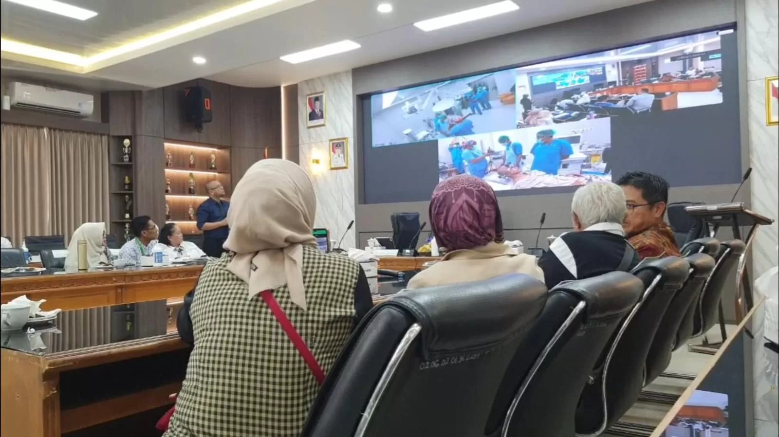 Operasi BSL Perdana di Jawa Barat Dilakukan di RSUD Umar Wirahadikusumah Sumedang, Rabu (11/2/2026)