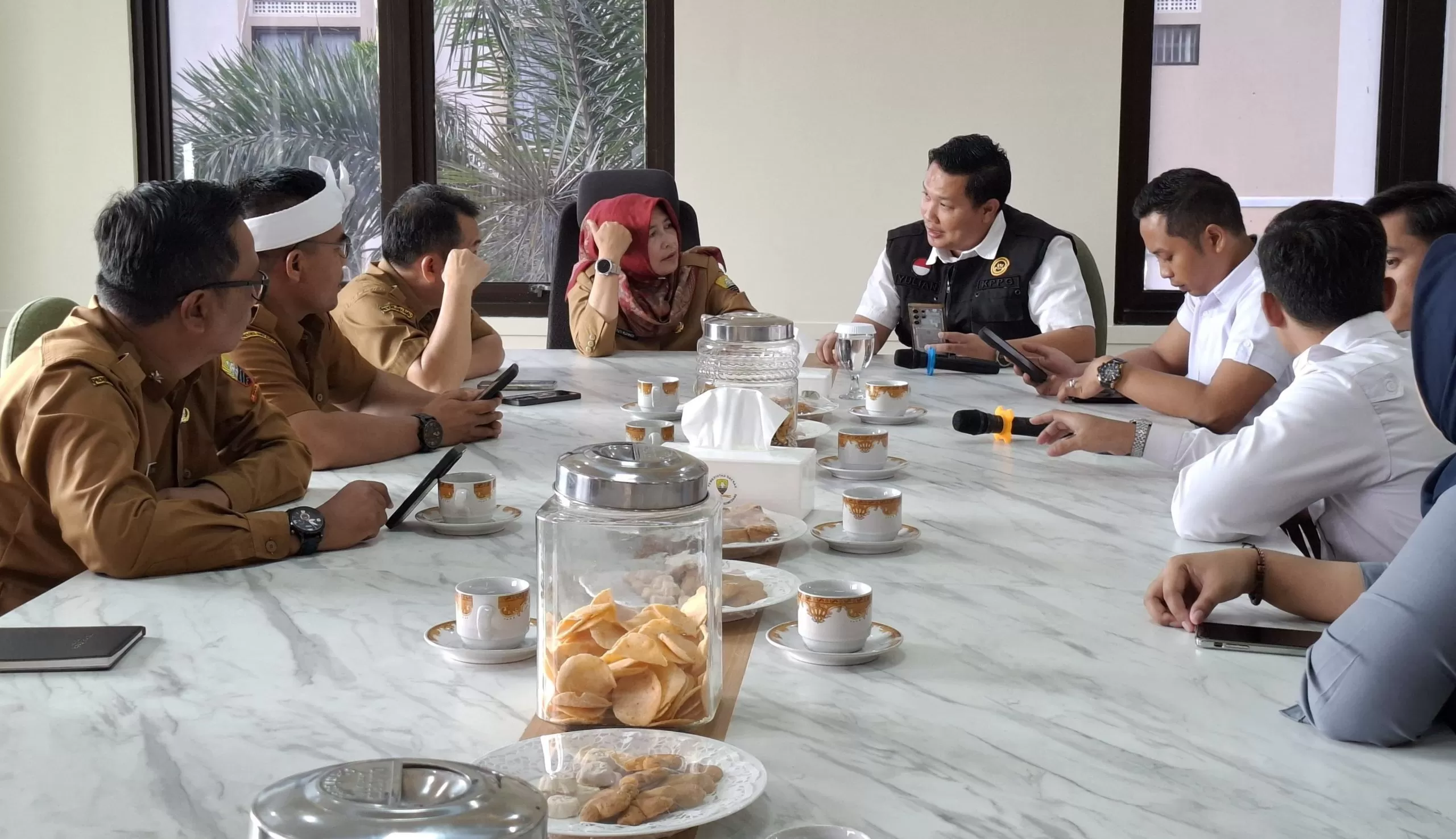 Pemkab Sumedang Bahas Percepatan MBG hingga Pasokan Pangan Petani Lokal di Pusat Pemerintahan Sumedang (PPS) (Foto : Istimewa) 