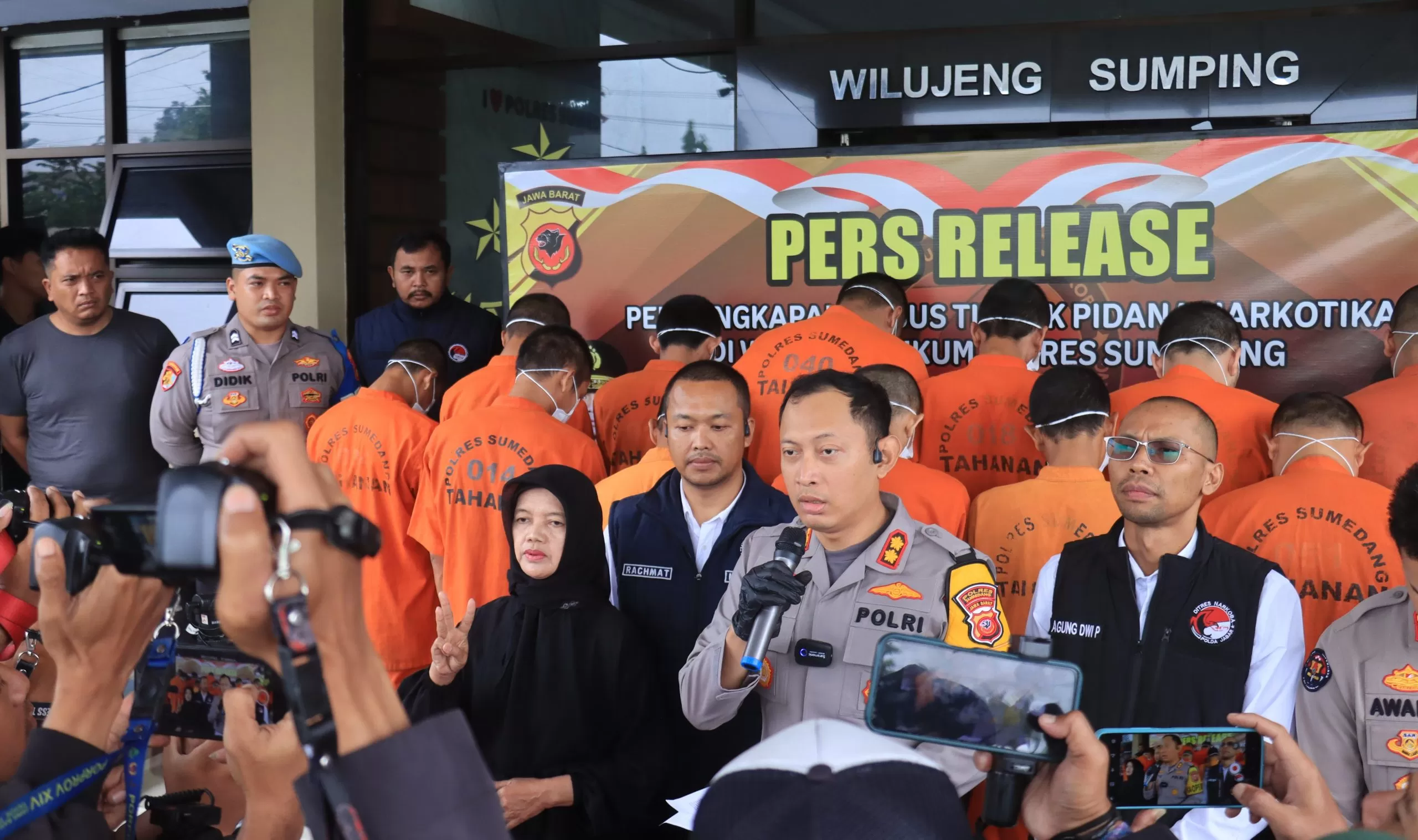 Saat Jumpa Pers Ungkap Kasus Narkoba Sejak Bulan Januari 2026 di Mako Polres Sumedang (Foto : Dokumentasi Humas Polres Sumedang) 