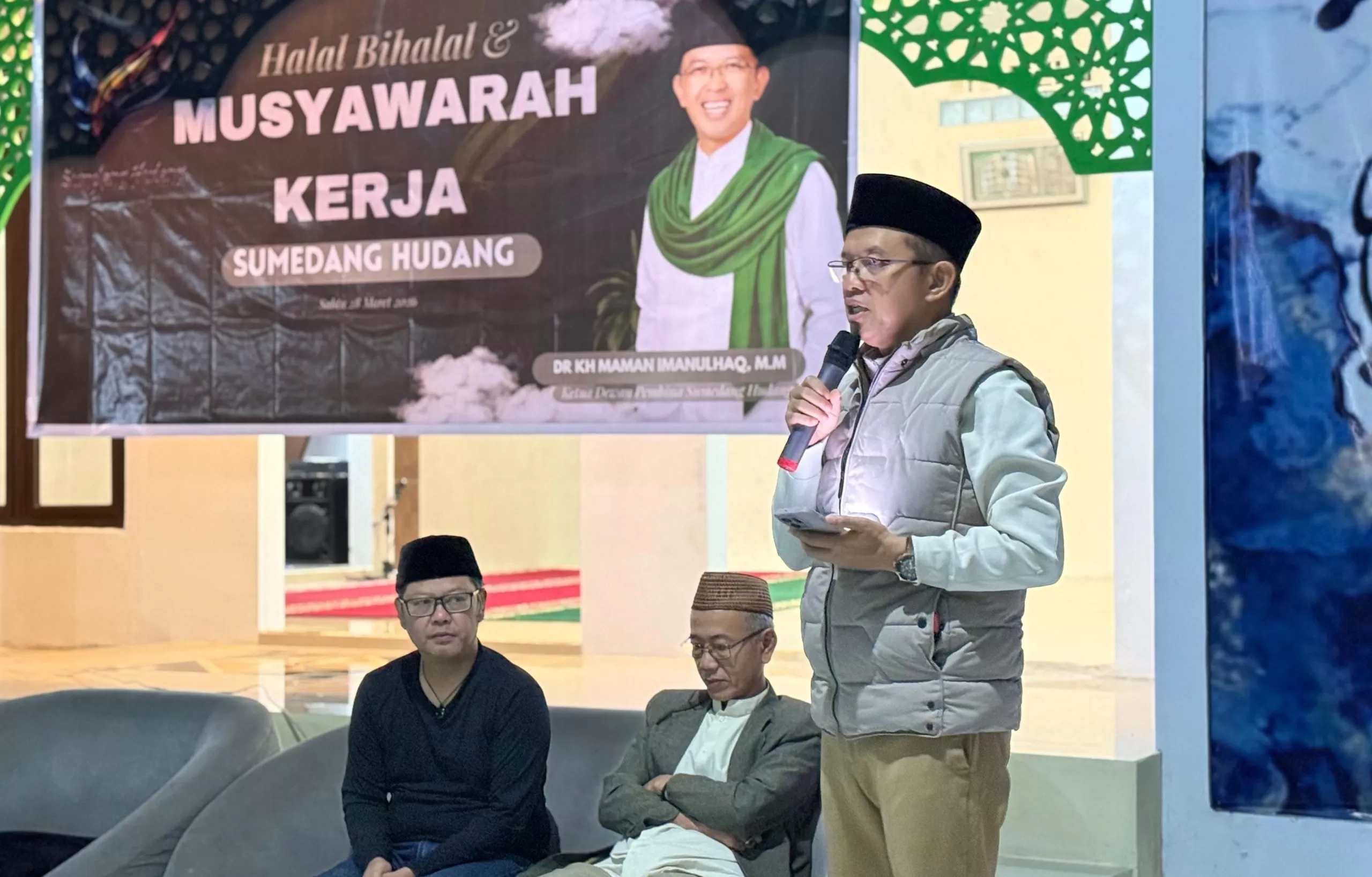 Ketua Dewan Pembina Sumedang Hudang, Dr KH Maman Imanulhaq (Foto : Istimewa) 