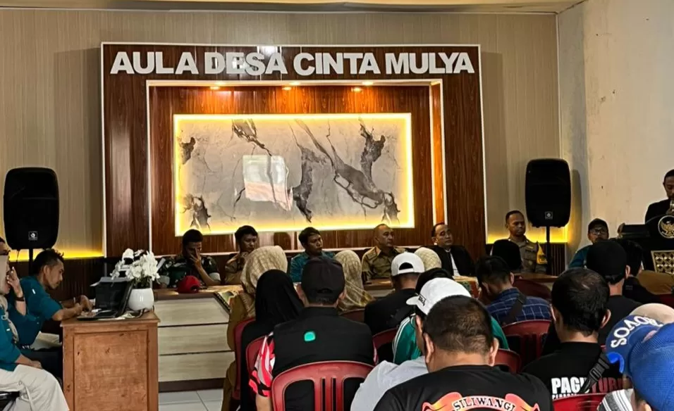 Saat Musdesus yang Dihadiri Perwakilan RT dan RW Berikut LKD Desa Cintamulya Beberapa Waktu Lalu (Foto : Istimewa) 