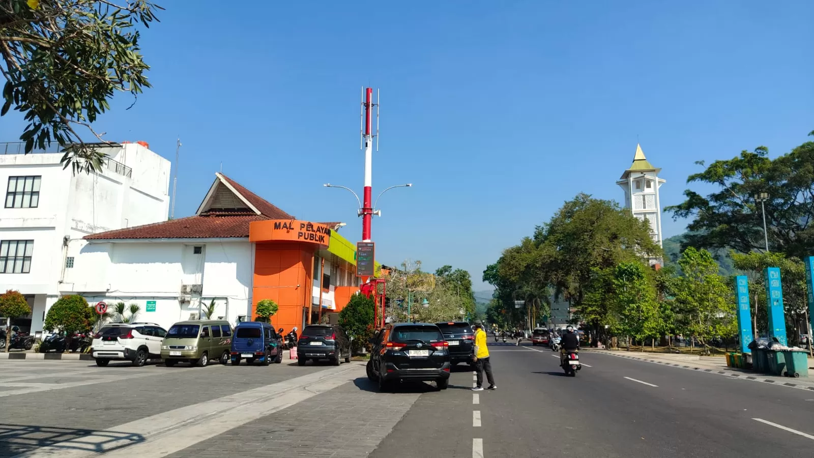 Kondisi tiang pintar di alun-alun Sumedang.