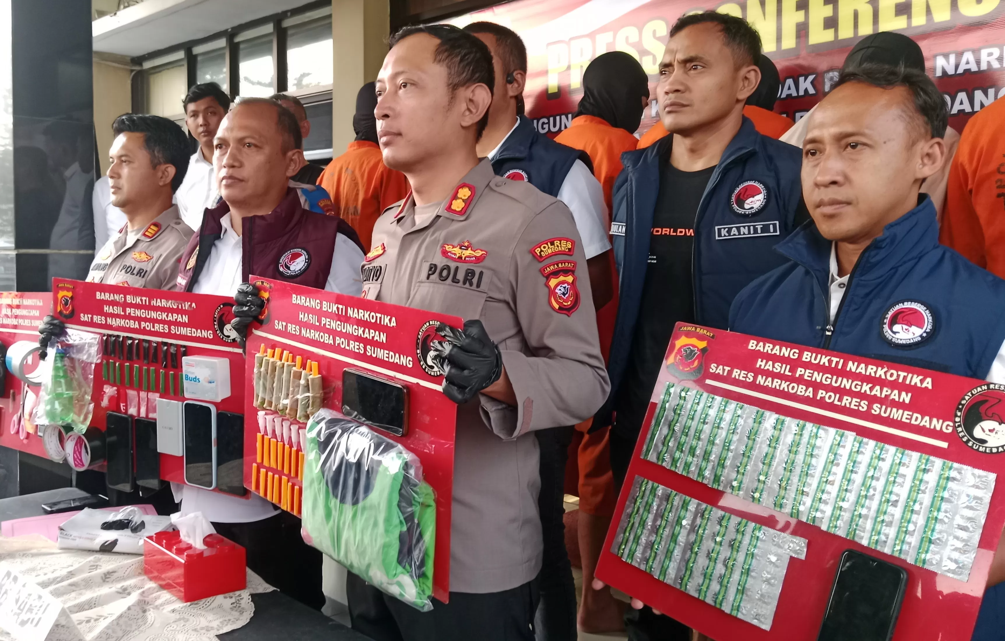 Press Release Ungkap Kasus Narkoba di Wilayah Hukum Polres Sumedang Selama Bulan Juni (Foto : Istimewa) 
