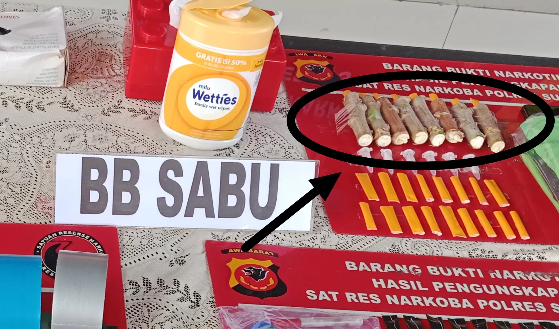 Barang Bukti Batang Singkong Sebagai Media Kamuflase Penjualan Sabu di Jatinangor (Foto : Istimewa) 