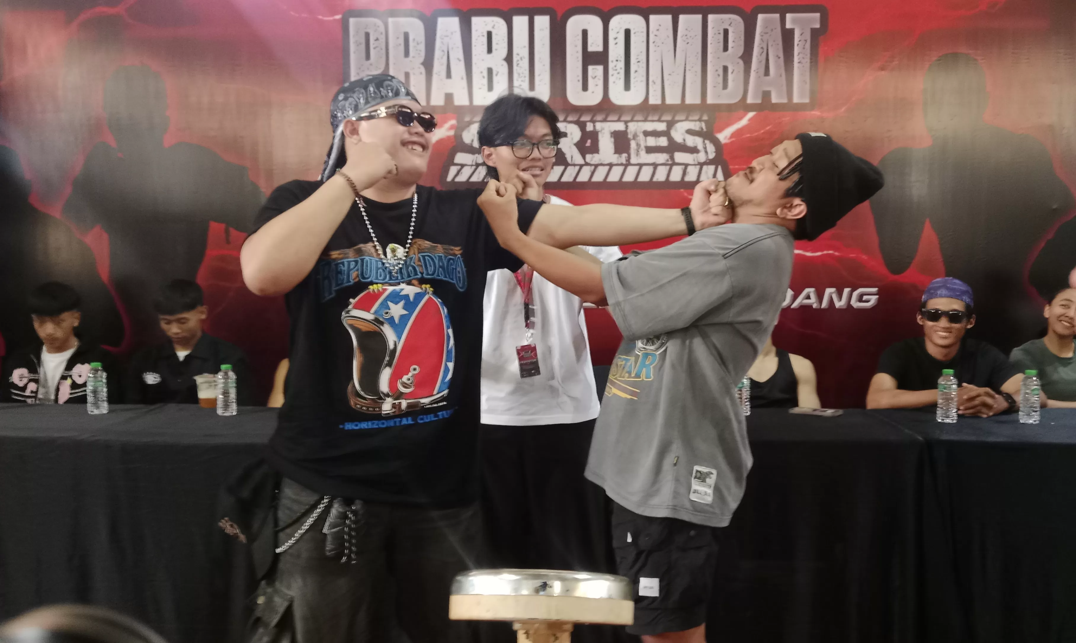 Saat Face Off Duel Influencer di Prabu Combat Series 2026 (Foto : Istimewa) 