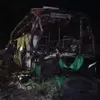 Akibat Bakar Sampah, Garasi Bus Maju Lancar Terbakar 1 Bus Hangus Terbakar