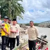 Anggota DPR RI tinjau jembatan putus terdampak bencana di Nagan Raya