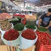Harga bawang stabil, cabai naik 100 persen