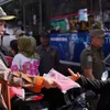 Sambut HUT ke-81 RI, Eva Dwiana Bagikan 10 Ribu Bendera Merah Putih