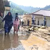 Banjir Bandang hingga Longsor Hantam Kota Sukabumi, Rumah dan Masjid Rusak Parah: Ratusan Warga Terpaksa Mengungsi 