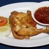 Ayam Penyet: Pedas, Gurih yang Menggoda selera