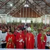 Mgr. Maksi Pimpin Perayaan Minggu Palma di Gereja Paroki St. Klaus Werang
