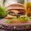 Rekomendasi Burger di Solo, Rotinya Empuk Dagingnya Anti Alot Lezatnya Terngiang Sampai Rumah