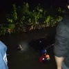 Waduh! Gegara Google Maps, Driver Taksi Online Nyebur ke Sungai Cibarengkok Cileungsi Bogor 