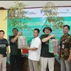 Dorong Pertumbuhan Ekonomi dan Lingkungan Hijau, PNM Tanam 1000 Bibit Durian Bawor di Banyumas