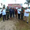 Lewat Kegiatan TMMD, TNI Bersama PTPN VI Bangun MCK dan Sumur Bor
