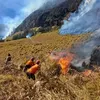 Gunung Bromo Terbakar, Api di Blok Jantur Makin Dekati Rumah Warga
