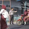 Pastikan Pelajar Aman ke Sekolah, Kapolres Blitar Pimpin Gatur Pagi di Garum