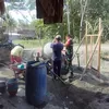 Gotong Royong Warga Dan Babinsa Koramil Binangun Bedah RTLH Milik Warga Di Blitar