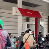 Kapal Tanker Bermasalah, Kapan Antrean BBM di Bali Terurai?