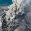 Gunung Anak Krakatau Erupsi 5 Kali, Abu Vulkanik Sempat Mengarah ke Lampung dan Banten