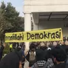 Demo 2 Tahun Prabowo-Gibran Berujung Ricuh, Sejumlah Mahasiswa Diamankan 