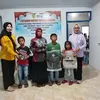 Pemkot Baubau Salurkan Bantuan Sandang dan Alat Sekolah Untuk Anak-Anak Membutuhkan