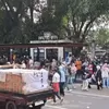 Viral di X, Pengakuan Ibu-ibu Peserta Demo Dukung MBG di Monas, Dapat Wajan Gratis hingga Uang Rp100 Ribu 