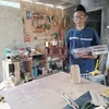 Didukung KUR BRI, Kepala Sekolah di Jombang Ini Sukses Kembangkan Usaha Kerajinan Tangan Berbahan Limbah Kayu