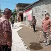 Diduga Pakai Material Tak Standar dan Tanpa Pengawas, Anggota DPRD Jatim Minta Proyek Pavingisasi di Jember Dihentikan