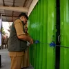 Bukan Potong Pita! SMKN 3 Bondowoso Resmikan Pembukaan Bengkel dengan Cara Potong Rantai Sepeda Motor