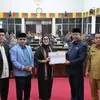 Dihadiri Wakil Bupati, DPRD Rokan Hulu Laksanakan Tiga Rapat Paripurna Hingga Malam Hari 
