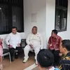 Sentuh Hati Putra Pengetik Proklamasi, Wawali Harris Bobihoe Bawa Undangan Istana Presiden