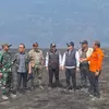 Karhutla Bromo Belum Padam, Menko PMK Minta Pemprov Jatim dan TNI Maksimalkan Penanganan