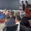 RDP Dugaan Keracunan MBG di DPRD Karo Memanas, Orang Tua Korban Histeris