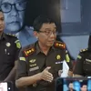 TERSANGKA PERKARA DUGAAN TINDAK PIDANA KORUPSI PENEBANGAN KAYU DI KAWASAN   AGROPOLITAN SIOSAR MENYERAHKAN DIRI, KEJAKSAAN NEGERI KARO LAKUKAN   PENAH