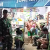 Patroli Malam Cipta Kondisi, Serka Heri Santoso Sambangi Warga Demi Menjaga Keamanan Bulukerto