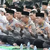 Polda Sumsel Padukan Ikhtiar Spiritual dan Kepedulian Sosial di Tengah Ancaman Karhutla