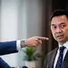 Anies Bela Dino di Tengah Riuh Politik: Ketika Persahabatan Lama Ikut Turun ke Arena Perdebatan Publik