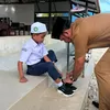 Di Tengah Kesibukan, Bupati Aceh Timur Antar Putra ke Sekolah