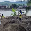Krueng Meureudu Dikeruk, Pidie Jaya Kejar Pembukaan Jalur Nelayan Sebelum Musim Hujan