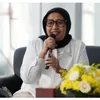Nanik S Deyang Hindari Wartawan saat Ditanya Nasib Motor Listrik