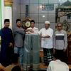 SEML Salurkan Hibah Rp8 Juta di Rawang, Komitmen Bangun Generasi Emas Solok Selatan